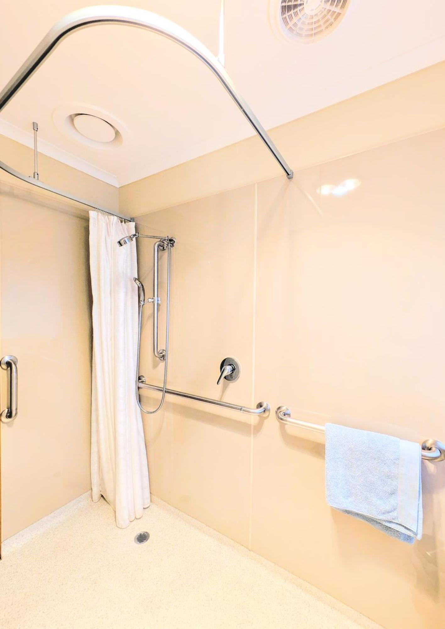 Holiday home Sunny & Spacious In Melton South